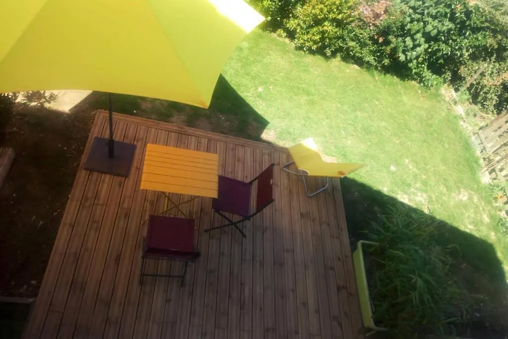 Studio Avec Jardin Au Pied Du Revard Dans Villa Aix-les-Bains Apartment